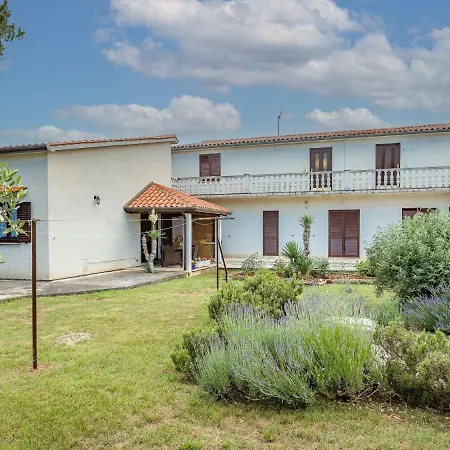 Daire Tireli - Prc143 By Interhome *